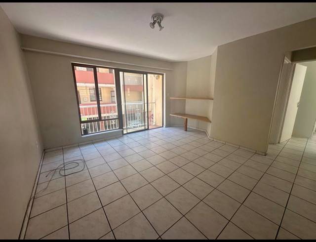 2 BEDROOM APARTMENT FOR SALE IN RANDBURG CENTRAL